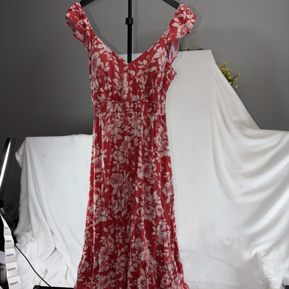 ASU Wish Dress Red/White Floral Midi Large Sweetheart Neck Tropical Boho Chic‎